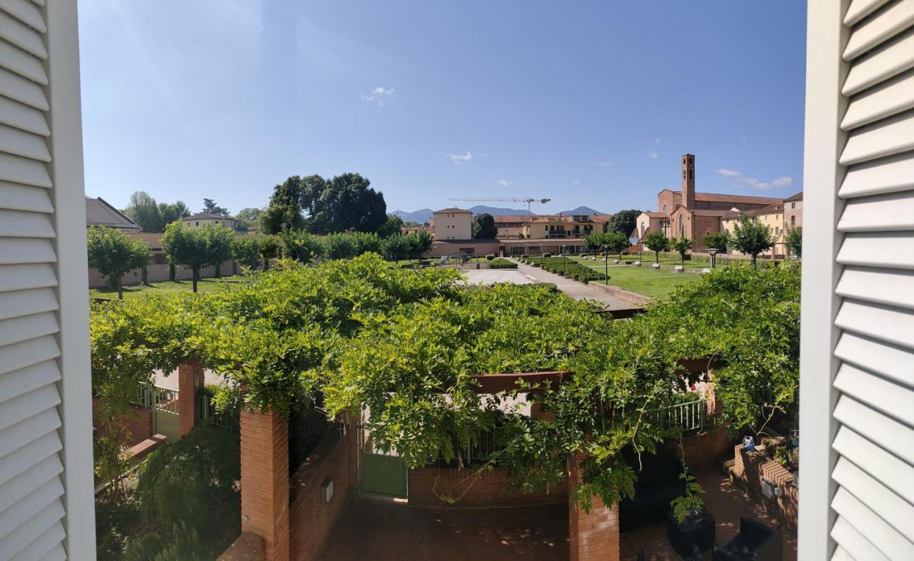Casa I Cantici Lägenhet Lucca Exteriör bild